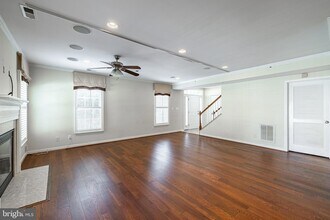 2915 Murano Way in Glen Allen, VA - Building Photo - Building Photo