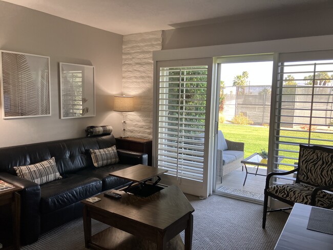73850 Fairway Dr, Unit 133 Shadow Mountain Resor in Palm Desert, CA - Foto de edificio - Building Photo