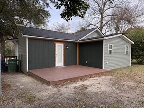 723 E Home Ave in Hartsville, SC - Building Photo - Building Photo