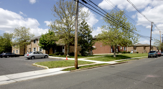 Grandview Apartments in Keansburg, NJ - Building Photo - Building Photo