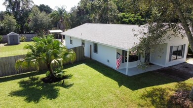 1568 24th Ave in Vero Beach, FL - Building Photo - Building Photo