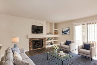 10438 W Georgia Ave in Glendale, AZ - Building Photo - Building Photo