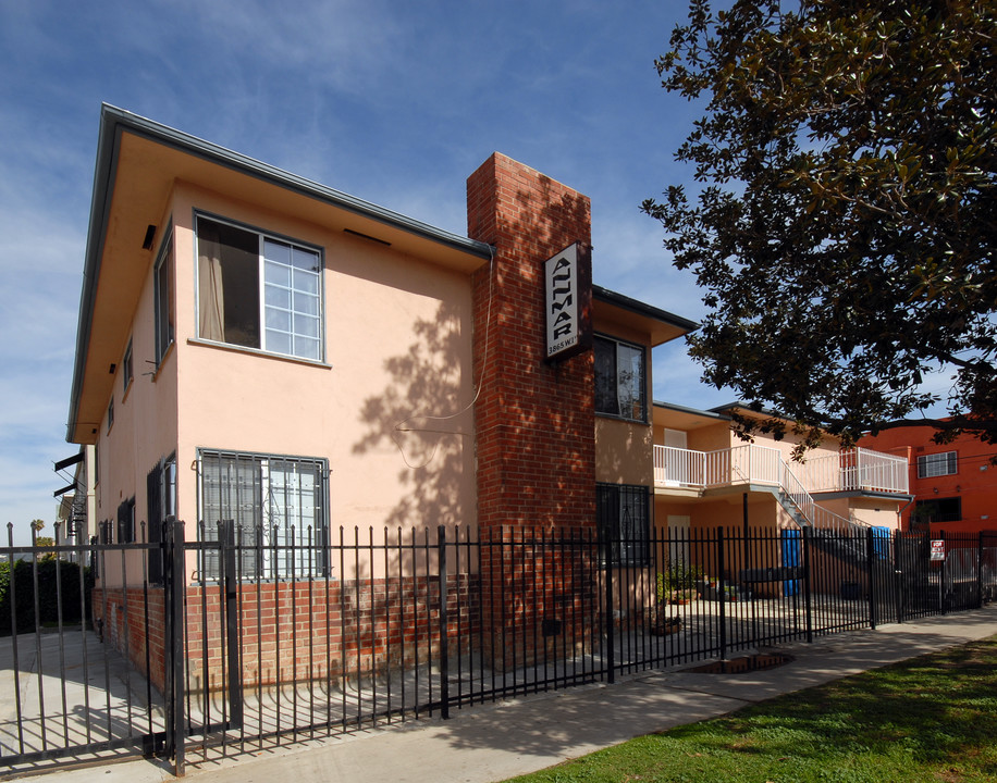 Annmar Apartments in Los Angeles, CA - Building Photo