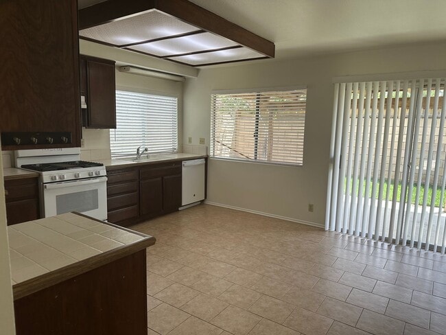 27808 Caraway Ln in Santa Clarita, CA - Building Photo - Building Photo