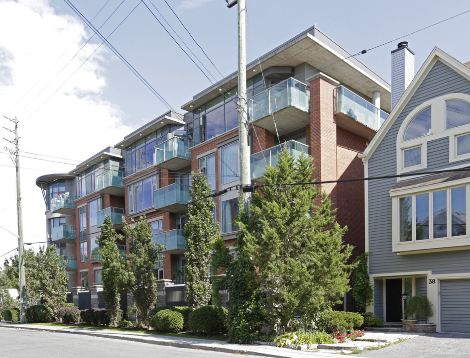 MacKay House in Ottawa, ON - Building Photo