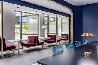 Alta 801 in Washington, DC - Foto de edificio - Interior Photo