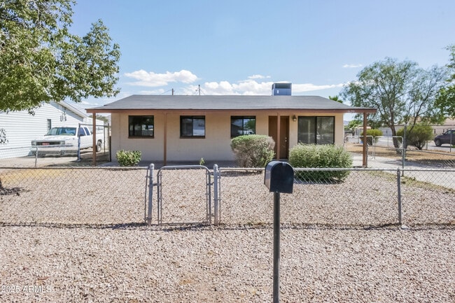 property at 1629 E Violet Dr