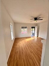 165 Highland Ave in Mckees Rocks, PA - Building Photo - Building Photo