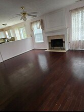 1358 Cascade View Dr SW in Grayson, GA - Foto de edificio - Building Photo