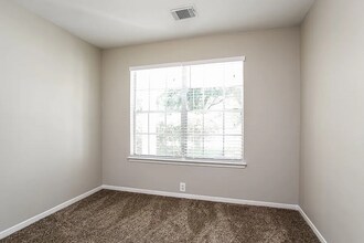 6534 Bridgegate Dr in Spring, TX - Building Photo - Building Photo