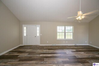 23 Field Stone Way in Elizabethtown, KY - Building Photo - Building Photo