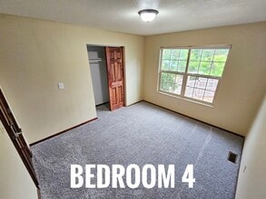 4260 McPherson Ave, Unit 4 in Colorado Springs, CO - Foto de edificio - Building Photo