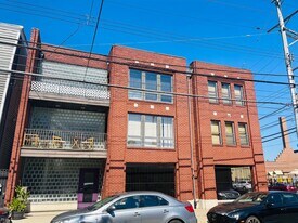 104 S 24th St in Pittsburgh, PA - Building Photo