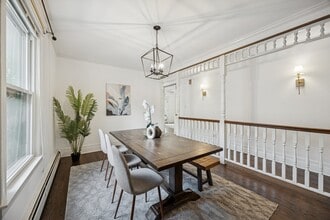 138 Clinton Ave in Oak Park, IL - Building Photo - Building Photo