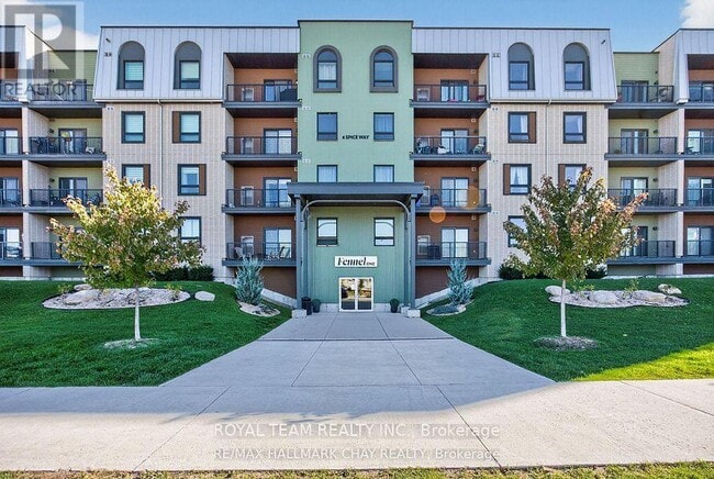 property at 6 Spice Wy