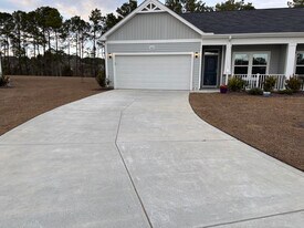 106A Arnette Dr in Ocean Isle Beach, NC - Building Photo