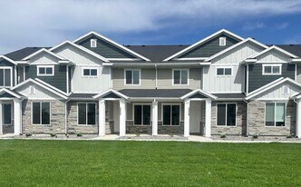 2205 S 1120 W in Logan, UT - Building Photo