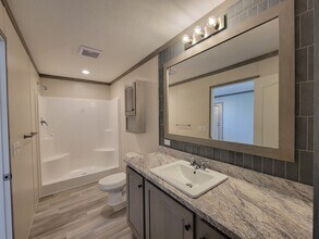 9057 Windward Dr in Clay Township, MI - Building Photo - Building Photo