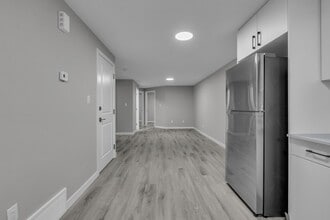 11539-11125 125 St NW in Edmonton, AB - Building Photo - Building Photo