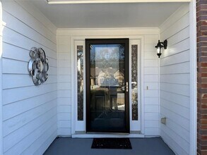 2029 Manor Oak Ln NE in Buford, GA - Building Photo - Building Photo