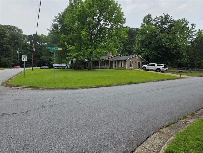 9536 Winding Way Ln in Jonesboro, GA - Building Photo - Building Photo