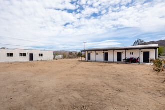 6563 Oasis Ave in Twentynine Palms, CA - Building Photo - Building Photo