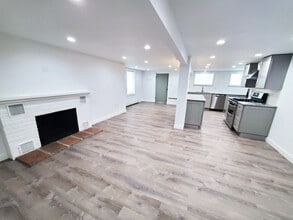 3595 S Bannock St, Unit One-Half in Englewood, CO - Building Photo - Building Photo