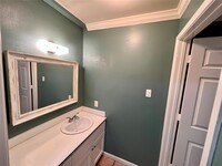 2808 Columbia St photo'