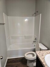 5640 Rainflower Terrace Ln in Spring, TX - Building Photo - Building Photo