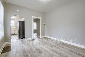 5701 Anderson Ave in Kansas City, MO - Building Photo - Building Photo