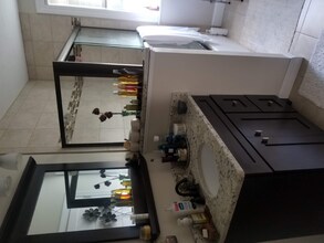 2 Clarendon St, Unit 1 in Worcester, MA - Building Photo - Building Photo