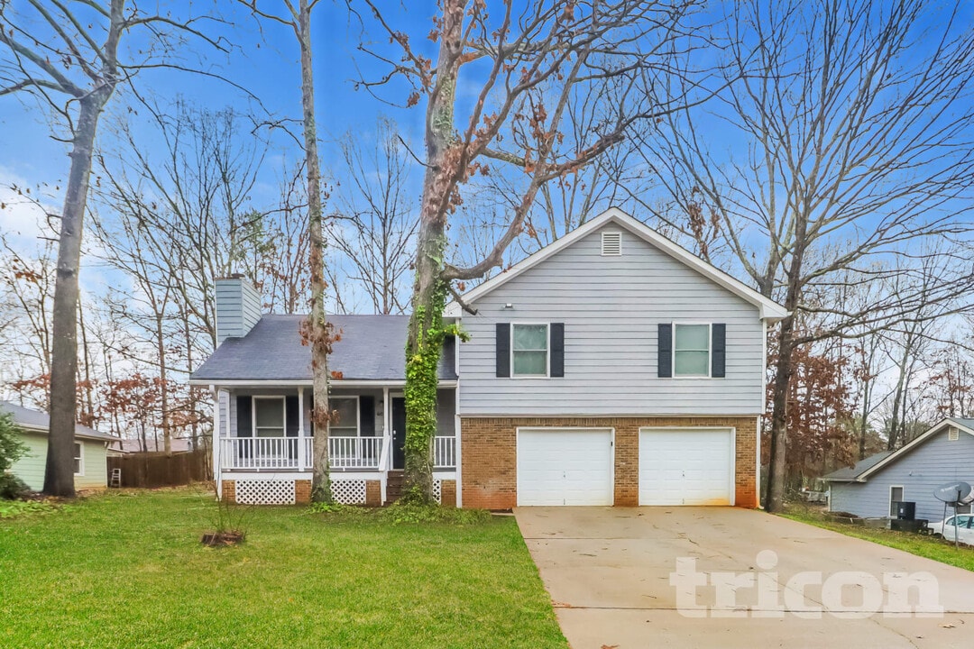 60 Beaverdam Ct in Covington, GA - Building Photo