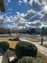 2926 NE Dogwood Dr in Bend, OR - Building Photo - Building Photo