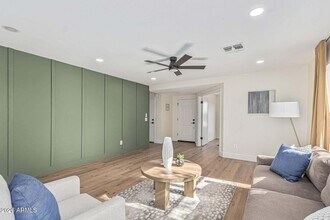 13862 W Fargo Dr in Surprise, AZ - Building Photo - Building Photo