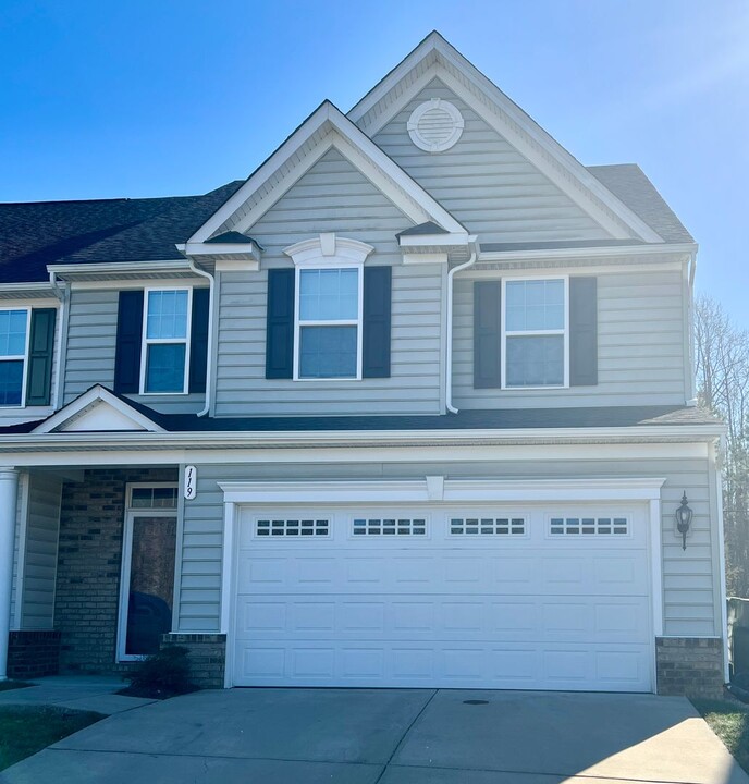 119 Clement's Ml Trce in Williamsburg, VA - Building Photo