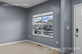 4301 Holstein Dr in Obetz, OH - Building Photo - Building Photo