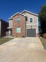 2819 Clifton Ter in Norman, OK - Building Photo