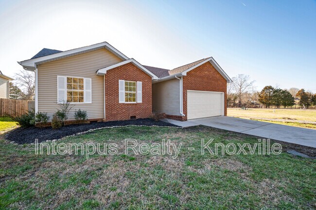 7411 Cascade Meadows Way in Knoxville, TN - Building Photo - Building Photo