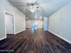 2132 Kirksey Ave in Lubbock, TX - Building Photo - Building Photo