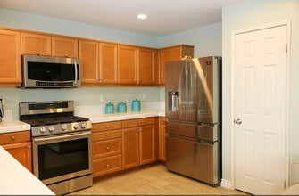 38564 Pallas Ct in Palmdale, CA - Building Photo - Building Photo