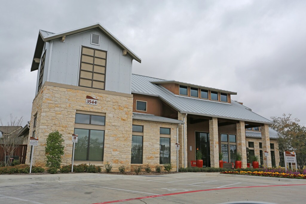 Estates Luxury Residences at Bee Cave PhaseII Apartments Bee Cave, TX Apartments For Rent