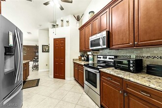 1513 SW 43rd Ln in Cape Coral, FL - Building Photo - Building Photo