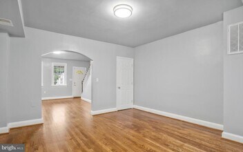 4016 6th St, Unit K8 in Baltimore, MD - Building Photo - Building Photo