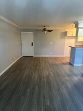 5811 Tujunga Ave in Los Angeles, CA - Building Photo - Building Photo