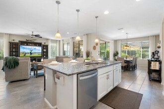 26653 W Firehawk Dr in Buckeye, AZ - Foto de edificio - Building Photo