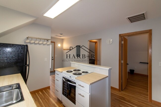 111 8th Ave SE in Rochester, MN - Building Photo - Building Photo
