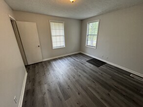 2339 Kimberly Dr in Nashville, TN - Building Photo - Building Photo