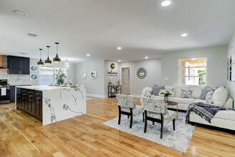 11221 Elbeck Dr in Houston, TX - Building Photo - Building Photo