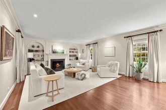 25 Moore Rd in Yonkers, NY - Building Photo - Building Photo
