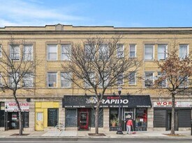 3420 W Irving Park Rd in Chicago, IL - Building Photo
